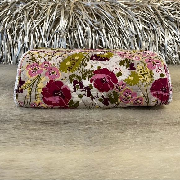 VERA BRADLEY Make Be Blush 2010 Iconic Large Hanging Organizer Trifold Cosmetic - Picture 13 of 15